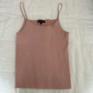 Banana Republic Rose color tank. Size M. 22" long 13" wide
